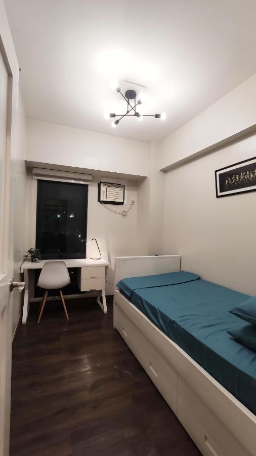 Resort Living Condominium Unit In Metro 마닐라 외부 사진
