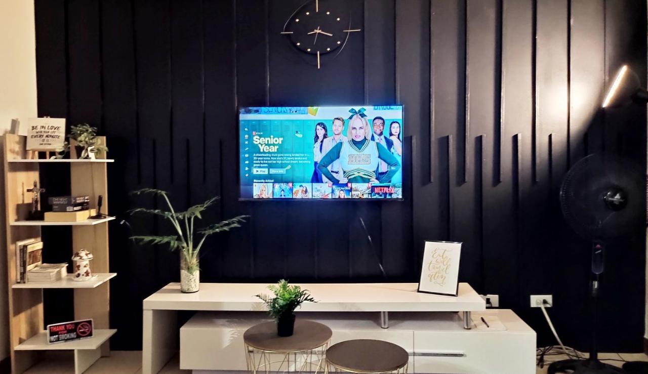 Resort Living Condominium Unit In Metro 마닐라 외부 사진