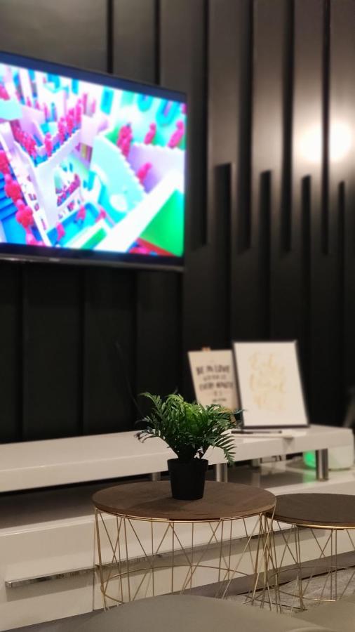 Resort Living Condominium Unit In Metro 마닐라 외부 사진
